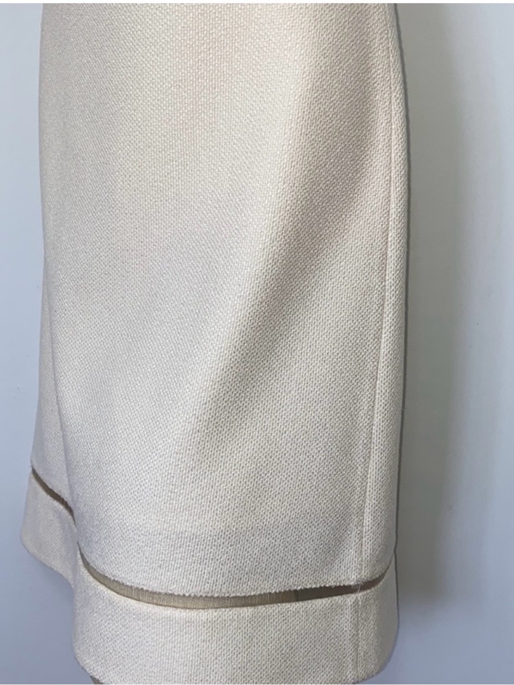 St John Couture Spring 2019 Collection Knit Dress (Size 2) - Picture 4 of 11